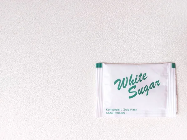 Weißer Zucker Auf Papierverpackung Vervollständigt Mit Indonesischem Text Lautet Die — Stockfoto