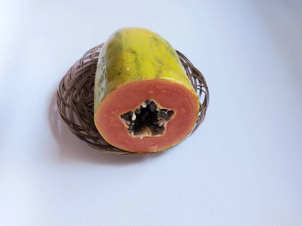 Papaia Fresca Che Stata Divisa Frutto Arancione Maturo Visto Con — Foto Stock