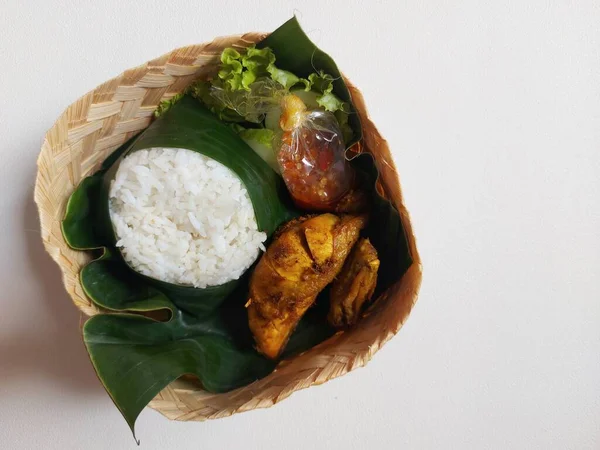 Indonesian Traditional Set Meal Served Banana Leaf Bamboo Woven Box — Photo