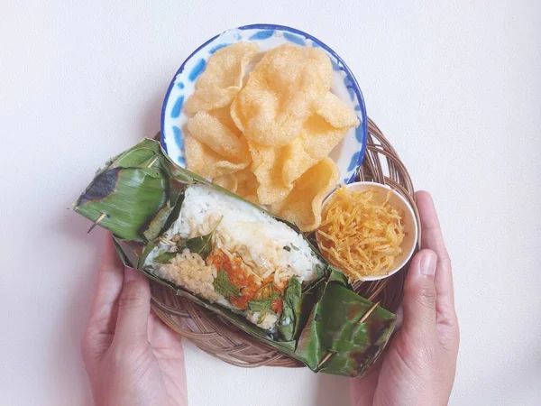 Ançüezli Izgara Pilav Endonezya Dilinde Nasi Bakar Ikan Teri Tapyoka — Stok fotoğraf