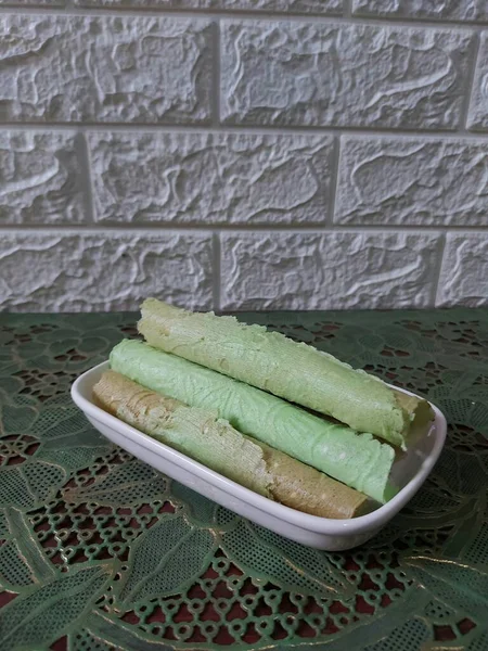 Semprong Pandan Traditional Snack Indonesia Made Sugar Eggs Milk Cornstarch — 스톡 사진