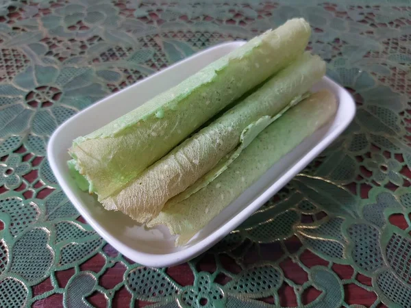 Semprong Pandan Traditional Snack Indonesia Made Sugar Eggs Milk Cornstarch — Stockfoto