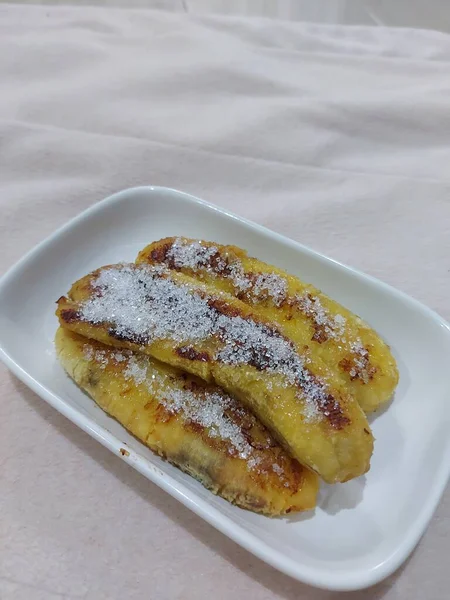 Fried Bananas Sprinkled Sugar Traditional Dessert Indonesia — Stok Foto