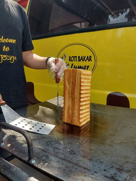 Богор Індонезія Аугуст 2022 Roti Bakar Lumer Вулична Їжа Тостів — стокове фото