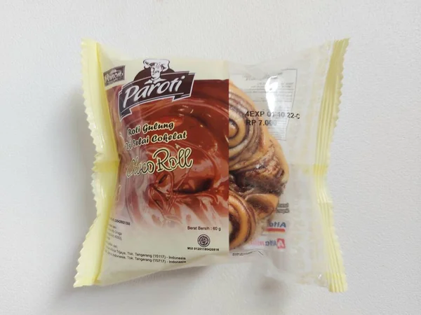 Bogor Indonesia September 2022 Choco Roll Bread Plastic Packaging Paroti — Stock Photo, Image