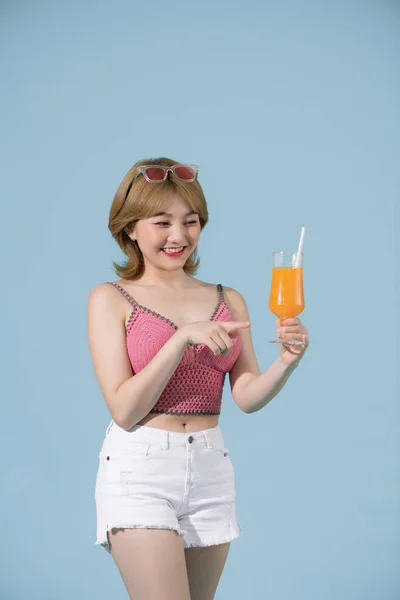 Summer Portrait Beautiful Asian Woman Holding Fruit Juice Drink Isolated — Stok fotoğraf