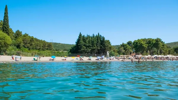 Plavi Horizonti Strand Montenegro Juni 2021 Vakantie Het Zandstrand Met — Stockfoto