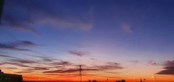 Gyönyörű Esti Naplemente Háttér City Sky Sunset Háttér — Stock Fotó