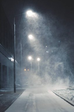    Rusya sokaklarında kış