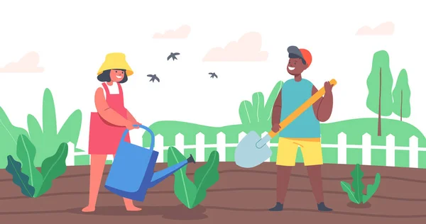 Happy Kids personages werken in Summer Garden. Afrikaanse Jongen Graaf Bodem, Kaukasische Meisje Boer of Tuinier Water Planten — Stockvector