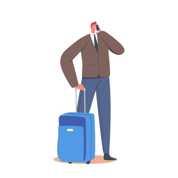 Personaje masculino joven sonriente con el equipaje que sostiene Smartphone en manos que esperan la salida en el área terminal del aeropuerto — Archivo Imágenes Vectoriales