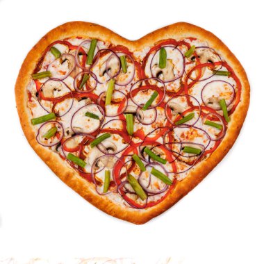 Restoran web sitesi 1 için beyaz arka planda izole edilmiş kalp şeklinde pizza.