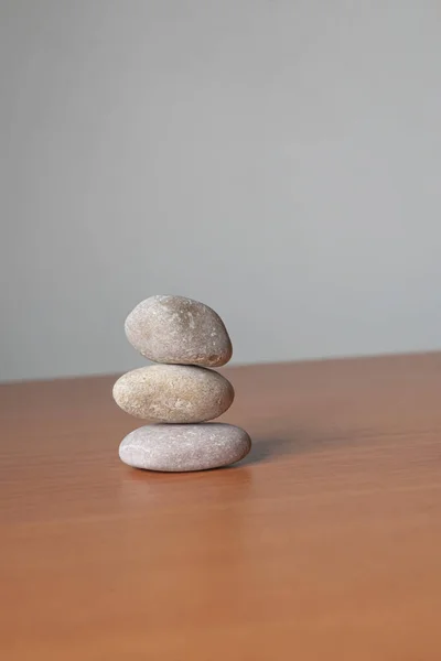 Stapel Witte Natuurlijke Zen Stenen Geest Zielsbalancerende Bedelende Meditatie Concept — Stockfoto