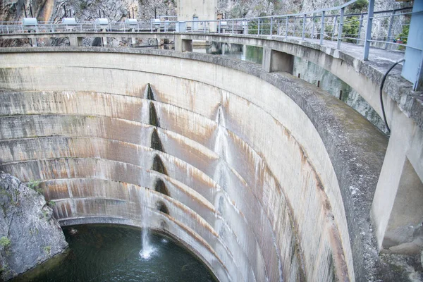 Matka Canyon Der Nähe Von Skopje Fällt Wasser Aus Einem — Stockfoto