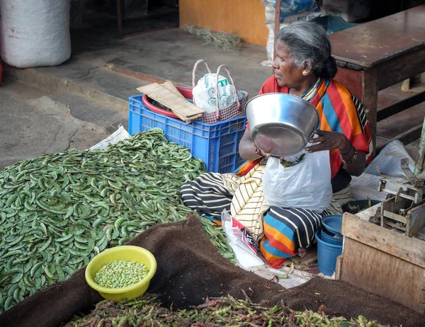Mysuru Mysore Karnataka India Febuary 2018 Devaraja Market Elderly Female — 图库照片