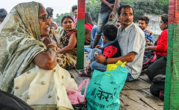 Kolkata West Bengal India March 2018 River Boat Passengers Hooghly — ストック写真