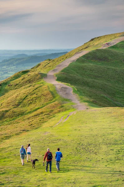 Malvern Worcestershire Ngiltere Haziran 2021 Popüler Güzellik Mekanına Gelen Ziyaretçiler — Stok fotoğraf