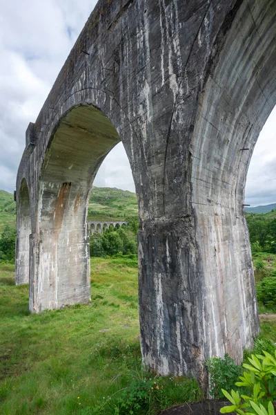 Blick Auf Das Hohe Schmale Und Beeindruckende Viadukt Auf Dem — Stockfoto