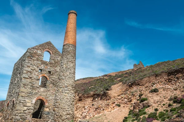 Antiguo Ladrillo Histórico Construido Restos Reliquia Industria Minera Estaño Cornualles — Foto de Stock