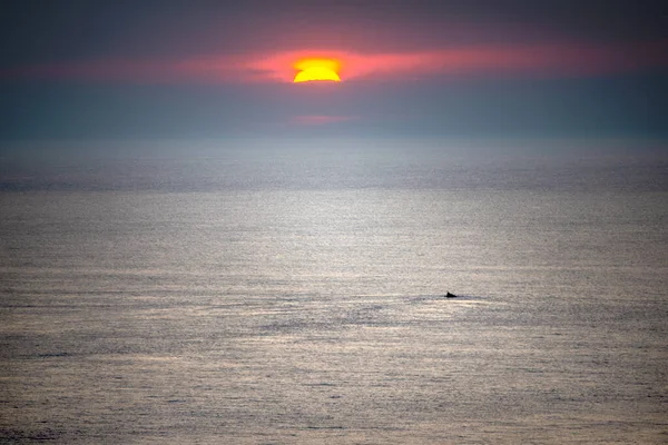 Olhando Para Oeste Direção Pôr Sol Sobre Calmo Pacífico Oceano — Fotografia de Stock