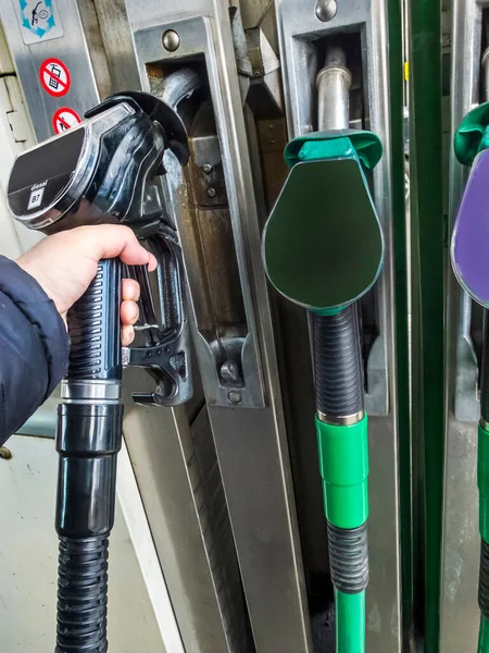 Gas Station Customer Removing Black Fuel Pump Nozzle Fill Commercial — Stock Photo, Image