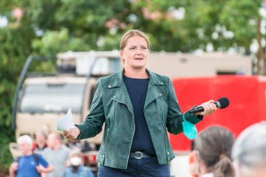 Regensburg, Bavaria, Germany, 18. August 2021, Previous speaker at campaign appearance of Annalena Baerbock of the German party Buendnis 90 - die Gruenen in Regensburg for the Bundestag election 2021, Germany