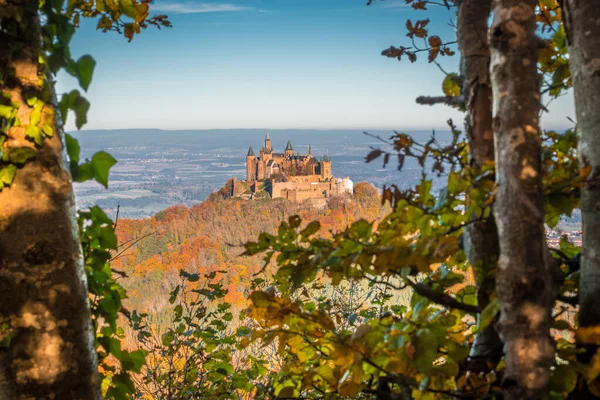 Zeller Horn Com Vista Para Castelo Medieval Cavaleiros Burg Hohenzollern — Fotografia de Stock