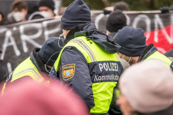 Regensburg Bayern Tyskland Januari 2022 Poliskommunikatör Vid Demonstration Mot Korona — Stockfoto