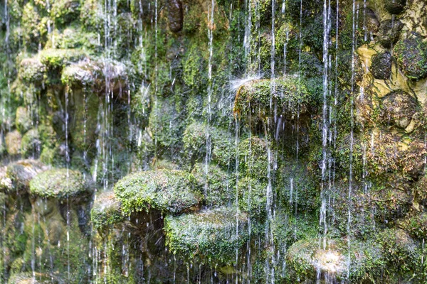 Nahaufnahme Auf Dem Felsen Die Wand Des Wasserfalls Simuliert Das — Stockfoto