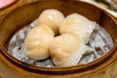 Dim sum geleneksel Çin yemeği.