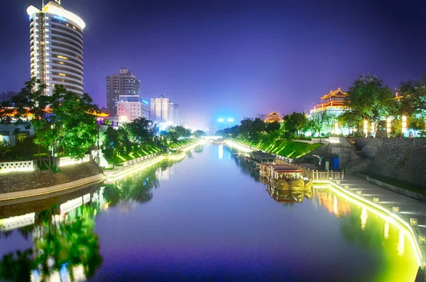 Agosto 2015 Xian China Las Luces Ciudad Xian Que Reflejan — Foto de Stock