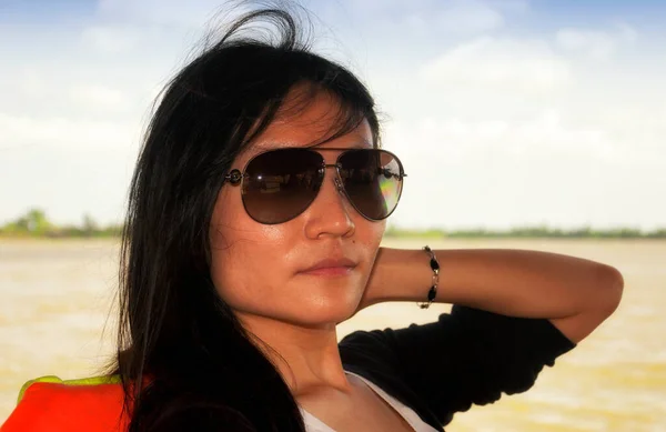 Beautiful Chinese Woman Wearing Sunglasses Boat Mekong River South Vietnam — 스톡 사진