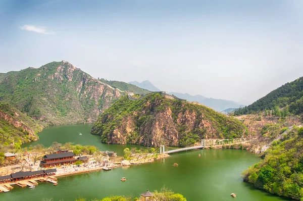 Haoming Lake Montagne Che Circondano Presso Area Huanghua Cheng Del — Foto Stock