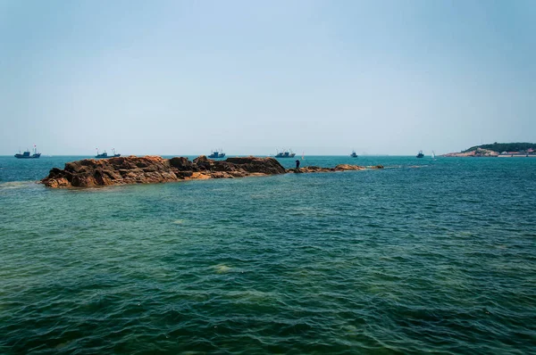 Various Fishing Boats Moored Offshore Fushan Bay Sunny Blue Sky — 스톡 사진