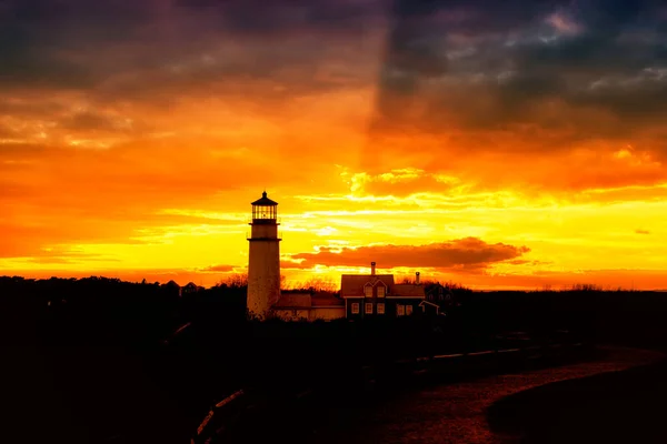 Highland Lighthouse Tegen Een Prachtige Zonsondergang North Truro Massachusetts Aan — Stockfoto