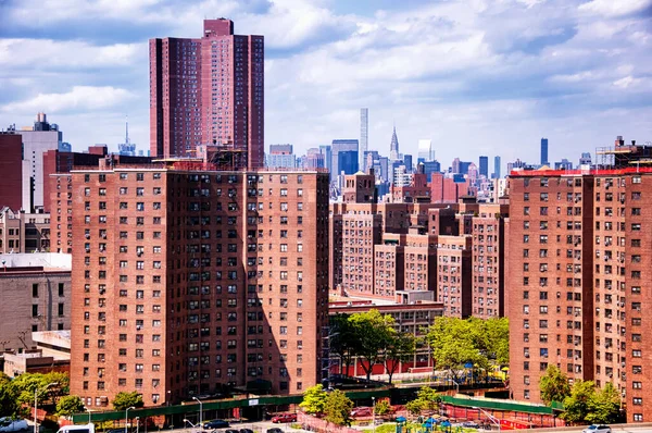 Prédios Apartamentos Tijolo Parte Inferior Manhattan Nova York Dia Nublado — Fotografia de Stock