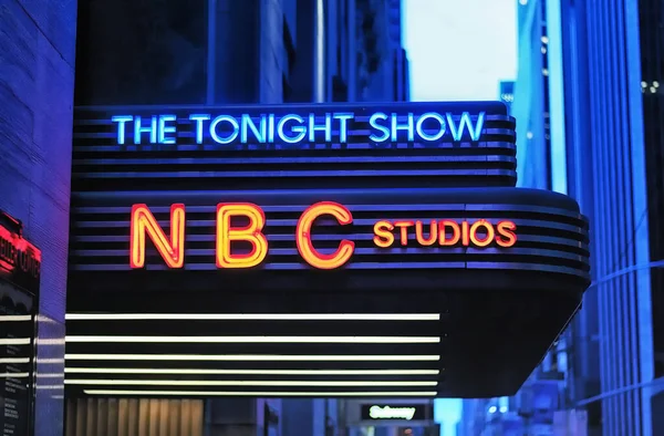 Iconic Tonight Show Sign Nbc Studios Manhattan New York City — kuvapankkivalokuva