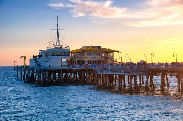 May 2017 Santa Monica California Tourists Visiting Santa Monica Pier — Φωτογραφία Αρχείου