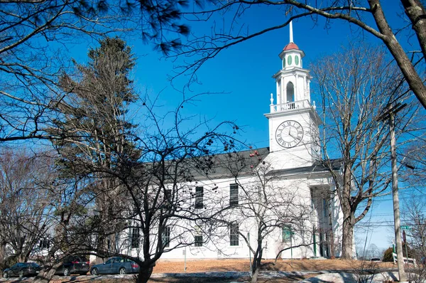 Zuid Gemeentelijke Kerk Stad Kennebunkport Maine Een Zonnige Blauwe Lucht — Stockfoto