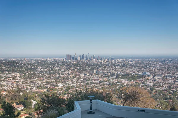 Los Angeles Şehrinin Gökyüzü Güneşli Mavi Bir Günde Griffith Gözlemevinden — Stok fotoğraf