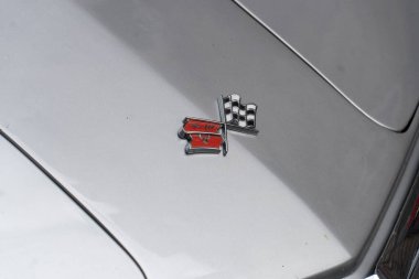 Frankfurt am Main, Almanya - 27 Haziran 2020: Cupra Corvette Stingray beyaz araba. Chevrolet Corvette, Chevrolet tarafından üretilen spor otomobil.