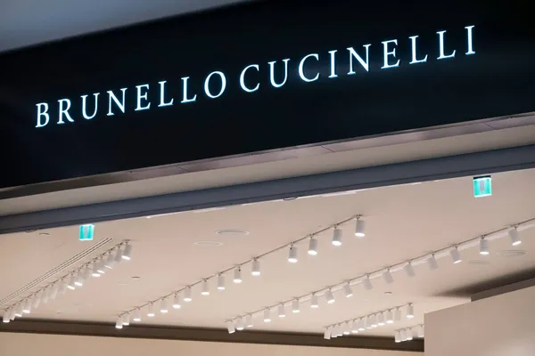 Fiumicino Italia Octubre 2021 Brunello Cucinelli Store Marca Italiana Moda — Foto de Stock