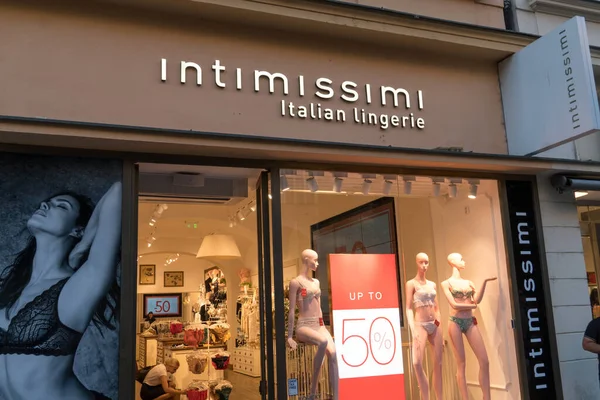 Prague Czech Republic July 2020 Intimissimi Store Intimissimi Italian Clothing — Foto de Stock