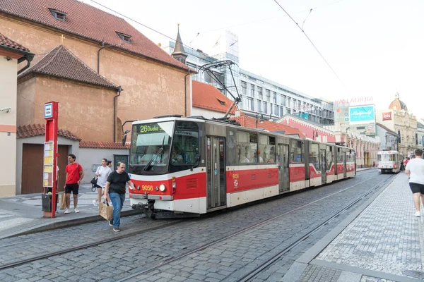 Prag Tschechien Juli 2020 Straßenbahn Der Innenstadt Der Tschechischen Hauptstadt — Stockfoto