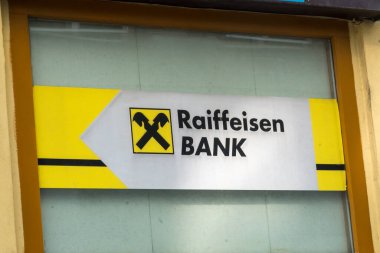 Prag, Çek Cumhuriyeti - 23 Temmuz 2020: Raiffeisen Bank International (RBI), Avusturyalı bankacılık grubu