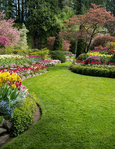 Buchart Camino del Jardín en — Foto de Stock