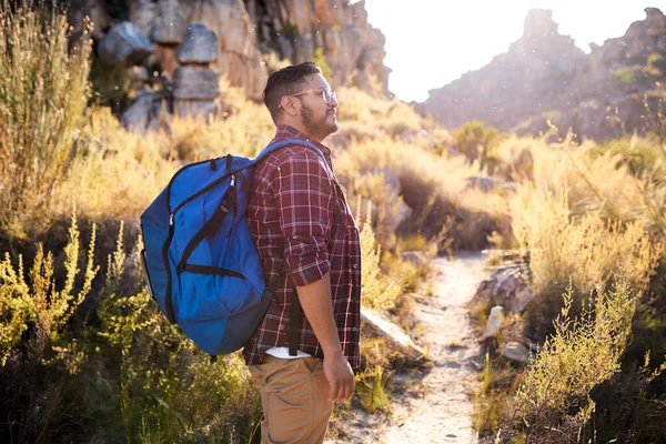 South Asian Man Stares Distance While Hiking Trail Backpack High — Stock Photo, Image