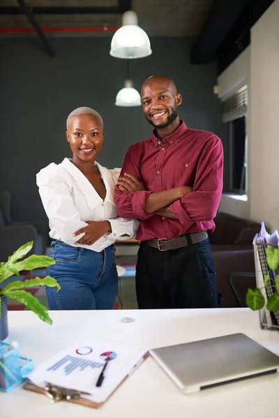 Two Black Founders Pose Office Desk Arms Crossed High Quality — Fotografia de Stock