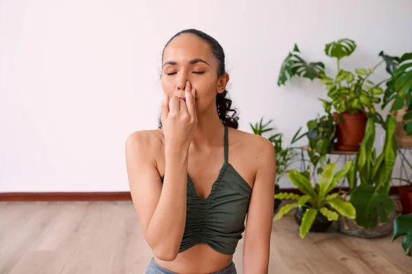 Young Woman Meditates Alternate Nostril Breathing Calm Anxiety High Quality —  Fotos de Stock