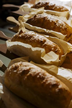 Zeytinyağlı ev yapımı ekmek hamuru